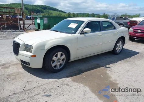 2006 Chrysler 300 Touring из США, поврежденный, VIN 2C3KK53G16H395548